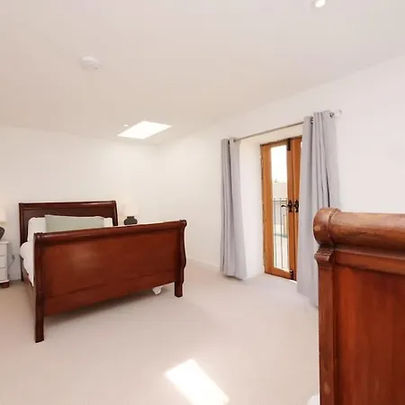 公寓 Salton Retreat *