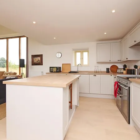 Salton Retreat * Great Edston