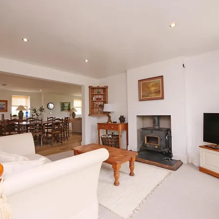 Salton Retreat * Great Edston