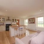 Salton Retreat Great Edston