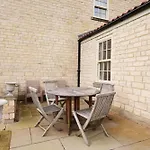 Salton Retreat * Great Edston